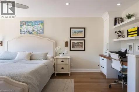 100 Lakeshore Road East Oakville ON L6J 6M9