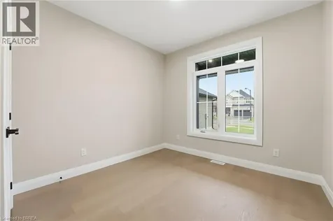 102 Oak Avenue Paris ON N3L 0J6