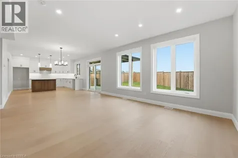 102 Oak Avenue Paris ON N3L 0J6