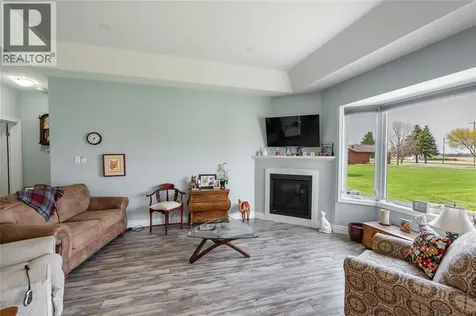 5969 Townsend Line Lambton Shores ON N0N 1J0
