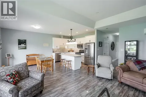 5969 Townsend Line Lambton Shores ON N0N 1J0