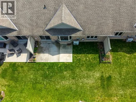 5969 Townsend Line Lambton Shores ON N0N 1J0