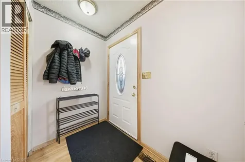 116 Gainsborough Road Hamilton ON L8E 1E1