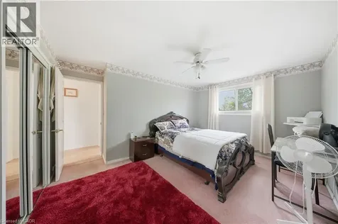 116 Gainsborough Road Hamilton ON L8E 1E1