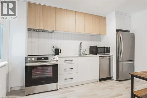 196 Walnut Street South Hamilton ON L8N 2M1