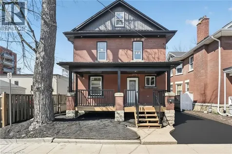 20 Avenue Place Welland ON L3B 4B1