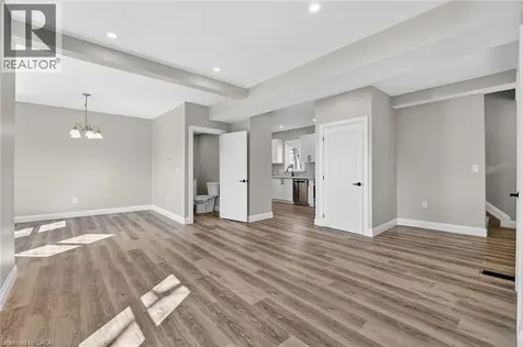 20 Avenue Place Welland ON L3B 4B1