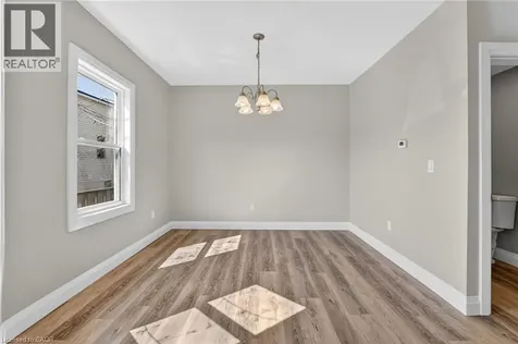 20 Avenue Place Welland ON L3B 4B1