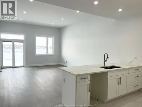 5213 Talia Trail Tecumseh ON N0R 1K0