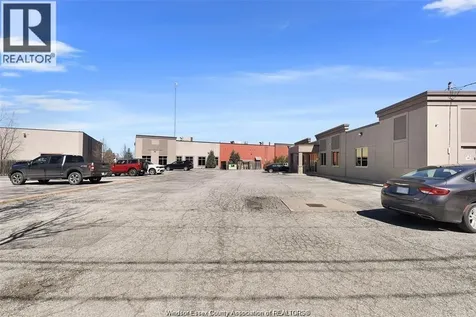 2215 Huron Church Windsor ON N9C 2L8
