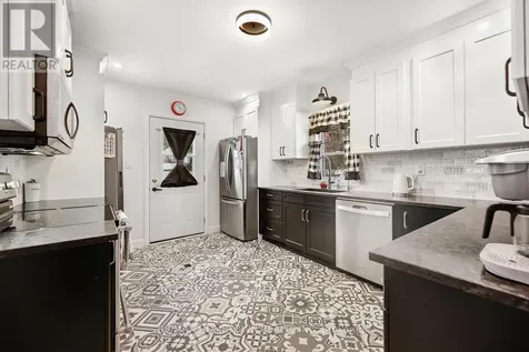 204 Wood Street East Prescott ON K0E 1T0