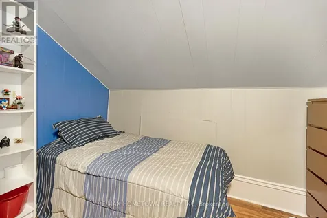 204 Wood Street East Prescott ON K0E 1T0