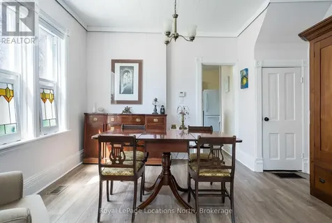 317 Second Street Collingwood ON L9Y 1G7