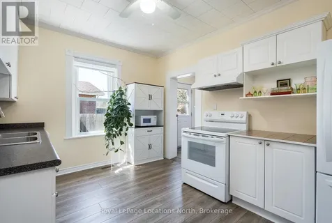 317 Second Street Collingwood ON L9Y 1G7