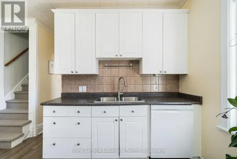 317 Second Street Collingwood ON L9Y 1G7
