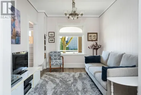 317 Second Street Collingwood ON L9Y 1G7