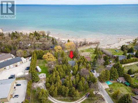 21 Eva Crescent Collingwood ON L9Y 5R1
