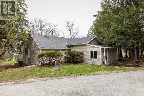 21 Eva Crescent Collingwood ON L9Y 5R1