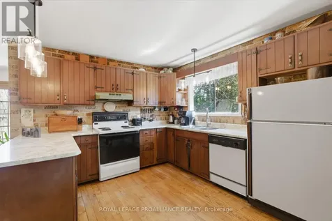 4046 Highway 28 Selwyn ON K0L 2H0