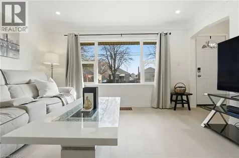 352 East 28th Street Hamilton ON L8V 3J6