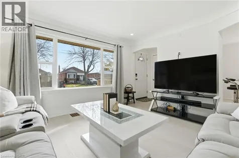 352 East 28th Street Hamilton ON L8V 3J6
