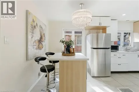 352 East 28th Street Hamilton ON L8V 3J6