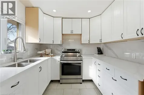352 East 28th Street Hamilton ON L8V 3J6