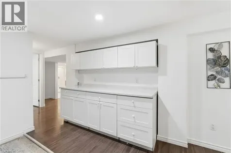 352 East 28th Street Hamilton ON L8V 3J6