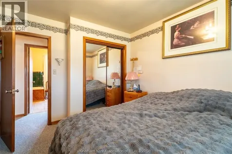 16 Arthur Drive Chatham ON N7M 3Y4