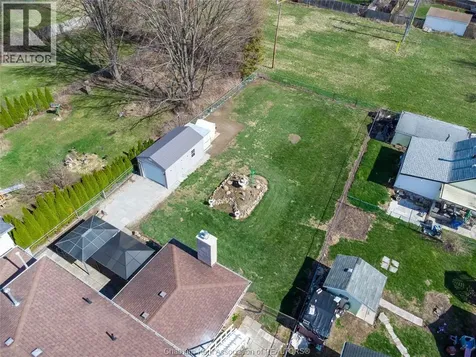 16 Arthur Drive Chatham ON N7M 3Y4
