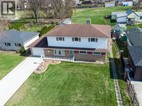 16 Arthur Drive Chatham ON N7M 3Y4