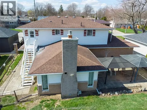 16 Arthur Drive Chatham ON N7M 3Y4
