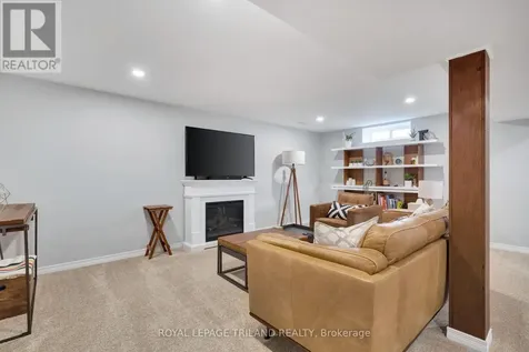 19 Sparta Street St. Thomas ON N5R 5H1