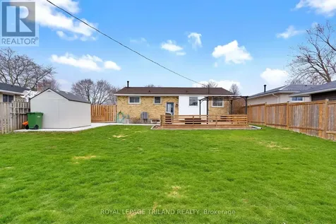 19 Sparta Street St. Thomas ON N5R 5H1