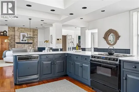 66 Paisley Street Guelph ON N1H 2N8