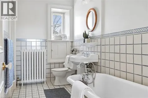 66 Paisley Street Guelph ON N1H 2N8