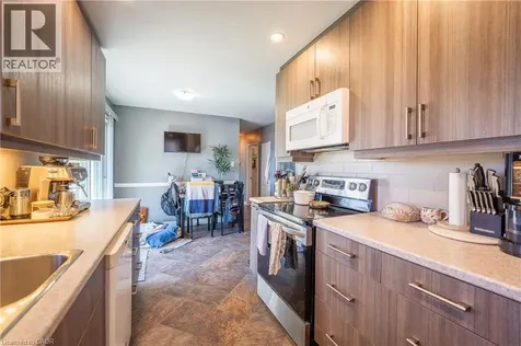 211 Dixon Street Kitchener ON N2G 3E8
