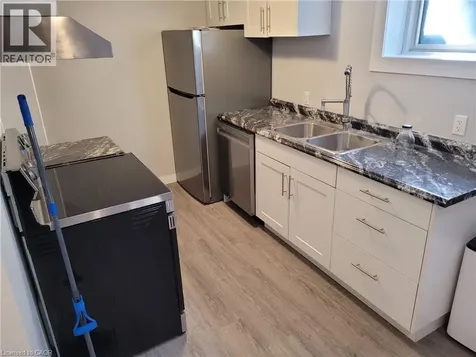 211 Dixon Street Kitchener ON N2G 3E8