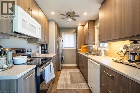 211 Dixon Street Kitchener ON N2G 3E8