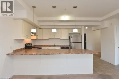 170 Rockhaven Lane Hamilton ON L8B 1B5