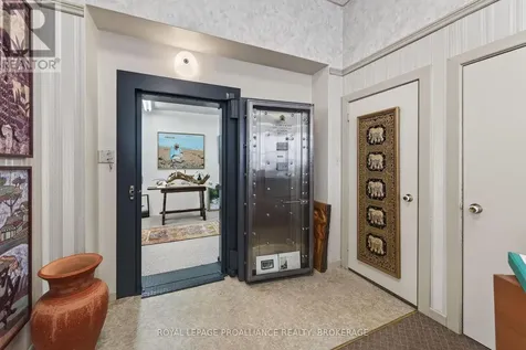 99 King Street East Gananoque ON K7G 1E8