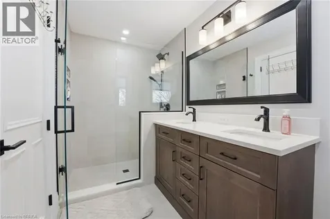 360 Robinson Road Brantford ON N3T 5L7