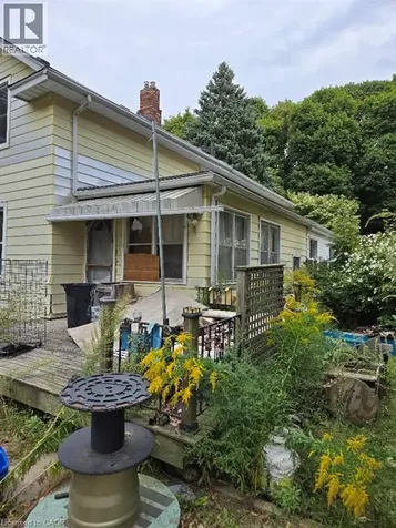 4340 Elgin Street Niagara Falls ON L2E 2X8