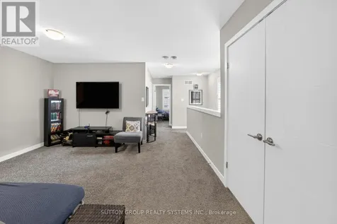 917 Robert Ferrie Drive Kitchener ON N2R 0P2