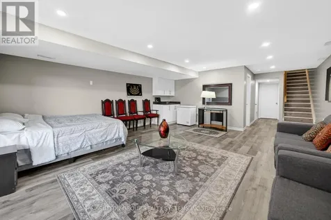 917 Robert Ferrie Drive Kitchener ON N2R 0P2