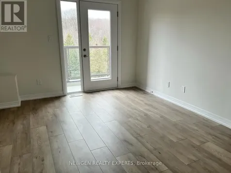 261 Woodbine Ave Avenue Kitchener ON N2R 0S7