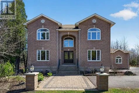 4633 Albion Road Ottawa ON K1X 1A4