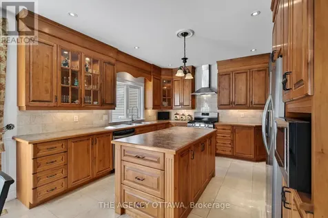 4633 Albion Road Ottawa ON K1X 1A4