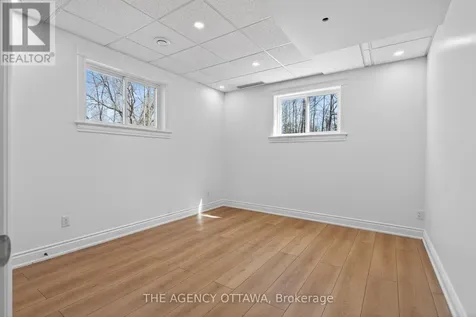 4633 Albion Road Ottawa ON K1X 1A4