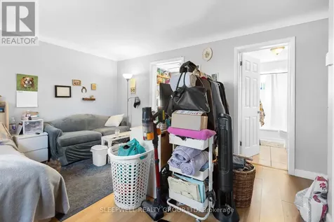 473 Vernon Avenue Ottawa ON K1K 1A8